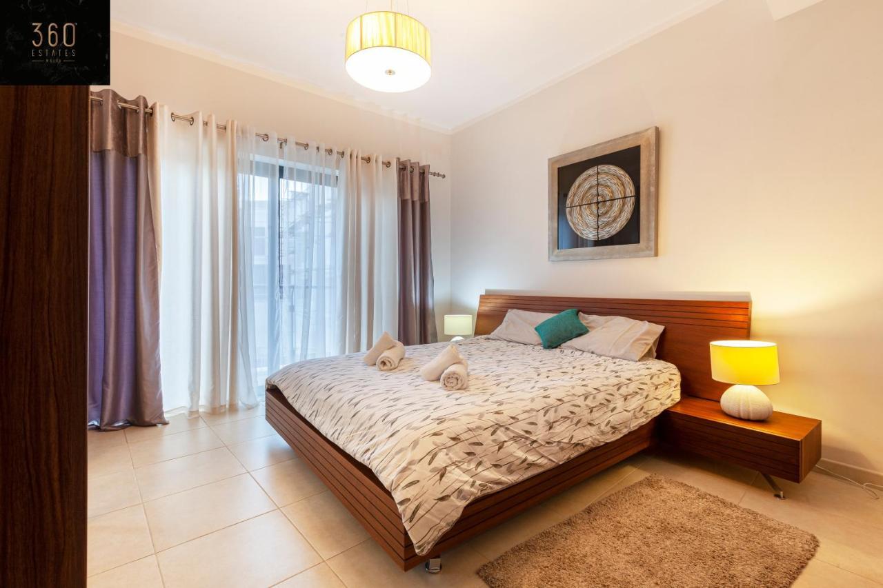 Pender Lux Complex - 3Br Unit With Private Parking By 360 Estates Apartment Saint Julian's ภายนอก รูปภาพ